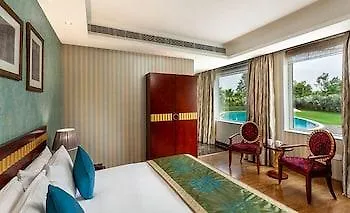 Atrio By Devam Hotel Gurgaon 4*,